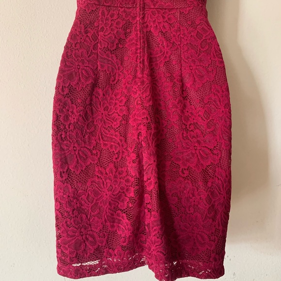 A. Buyer Red Maroon Lace Off Shoulder Fitted Dress - Picture 7 of 10